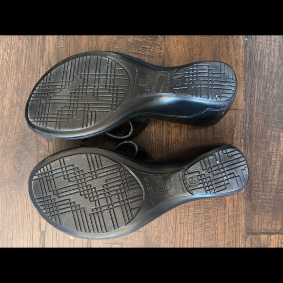 Black wedge sandals - Picture 4 of 4